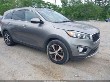  Salvage Kia Sorento