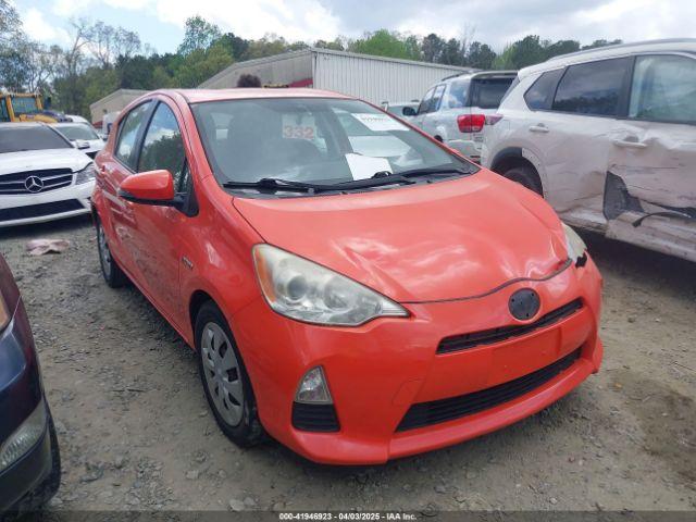  Salvage Toyota Prius c