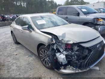  Salvage Lexus Es