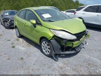  Salvage Ford Fiesta
