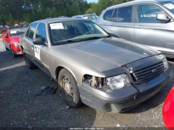  Salvage Ford Crown Victoria