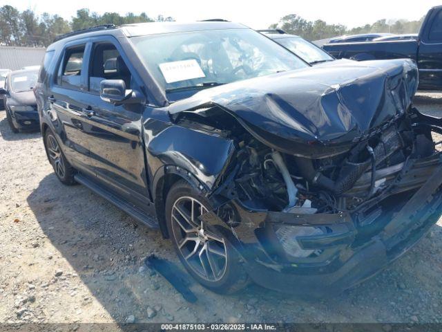  Salvage Ford Explorer
