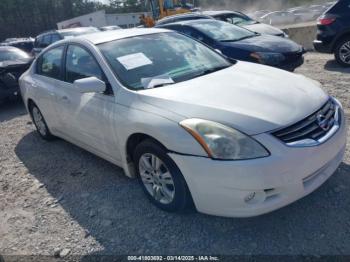  Salvage Nissan Altima