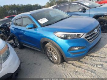  Salvage Hyundai TUCSON