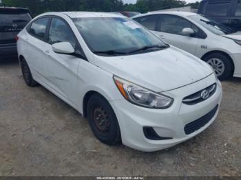 Salvage Hyundai ACCENT