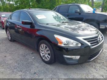  Salvage Nissan Altima