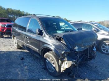  Salvage Chrysler Town & Country