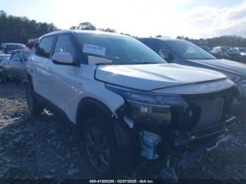  Salvage Kia Seltos