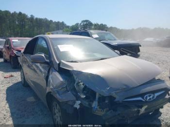  Salvage Hyundai ACCENT