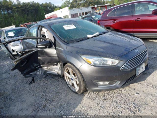  Salvage Ford Focus