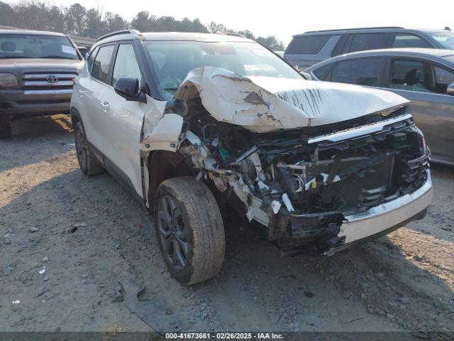  Salvage Kia Seltos