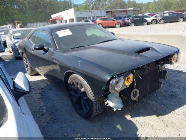  Salvage Dodge Challenger