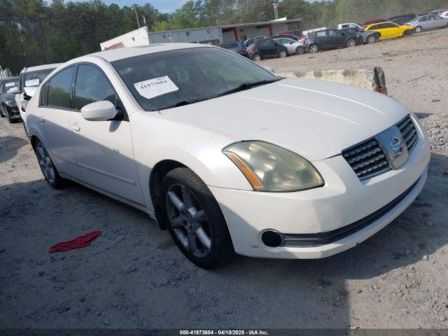  Salvage Nissan Maxima