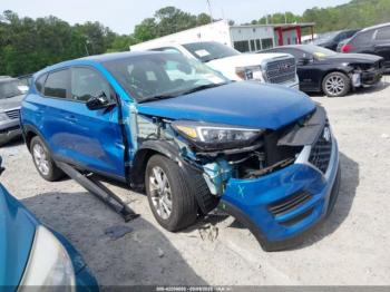  Salvage Hyundai TUCSON