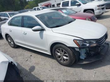  Salvage Volkswagen Passat