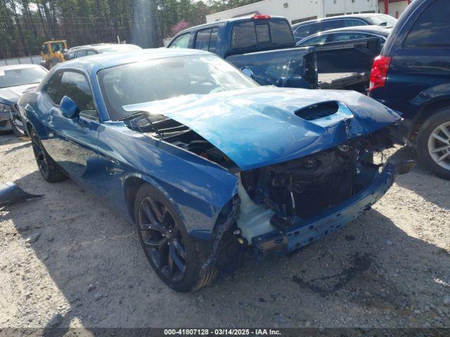  Salvage Dodge Challenger