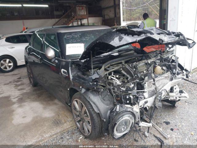  Salvage MINI Clubman