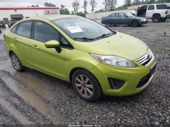  Salvage Ford Fiesta