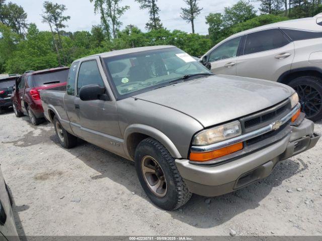  Salvage Chevrolet S-10