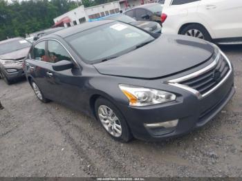  Salvage Nissan Altima
