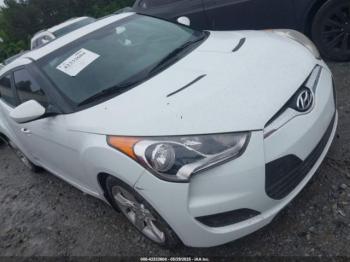  Salvage Hyundai VELOSTER