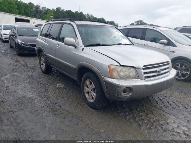 Salvage Toyota Highlander