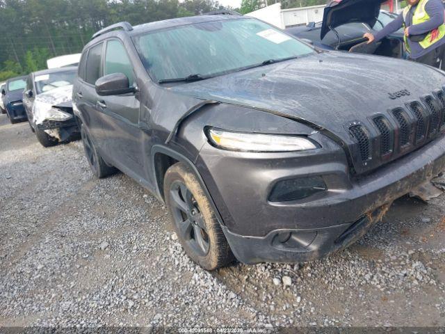  Salvage Jeep Cherokee
