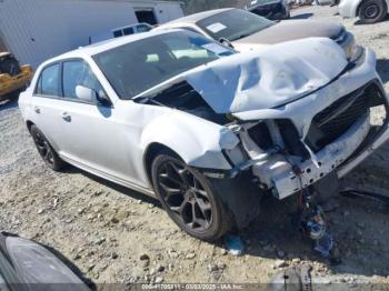  Salvage Chrysler 300