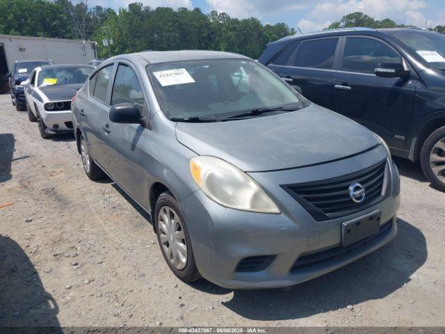  Salvage Nissan Versa