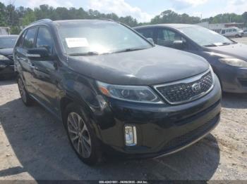  Salvage Kia Sorento