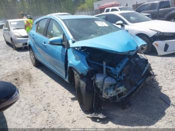  Salvage Toyota Prius c