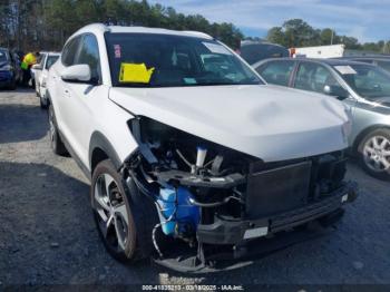  Salvage Hyundai TUCSON