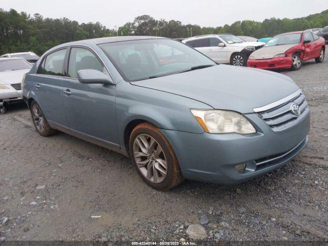  Salvage Toyota Avalon