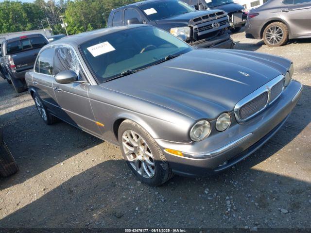  Salvage Jaguar XJ