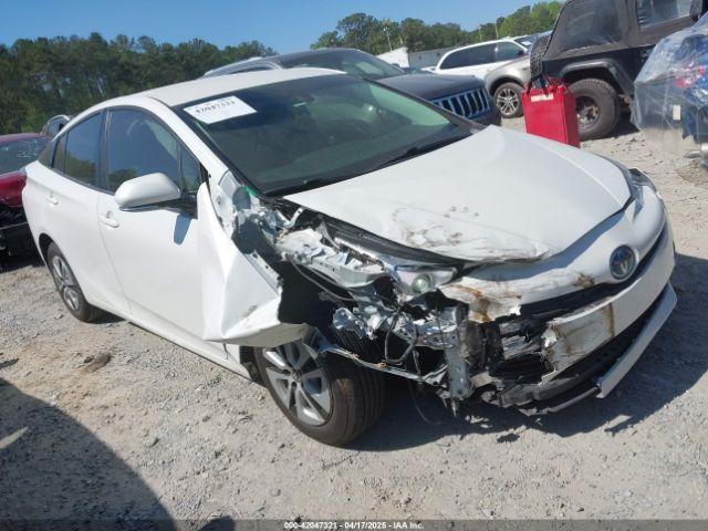  Salvage Toyota Prius