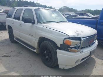 Salvage GMC Yukon