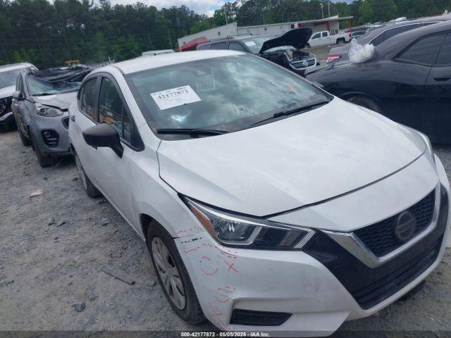  Salvage Nissan Versa