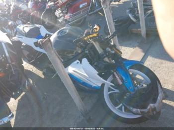  Salvage Suzuki Gsx-r1000