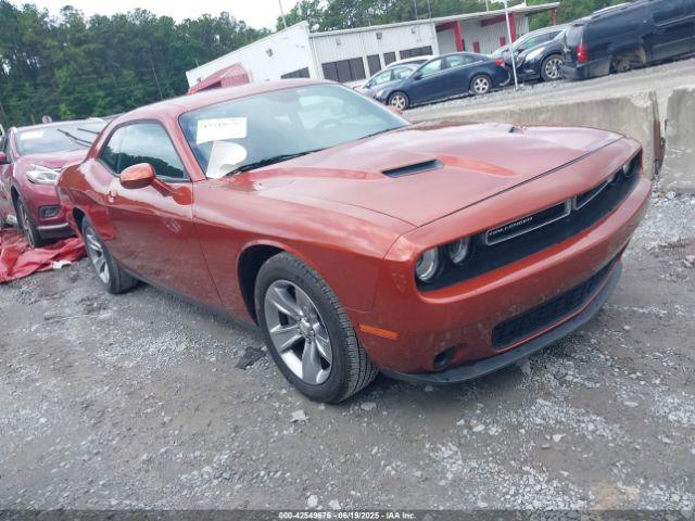  Salvage Dodge Challenger