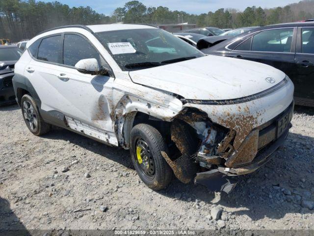  Salvage Hyundai KONA
