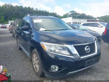  Salvage Nissan Pathfinder