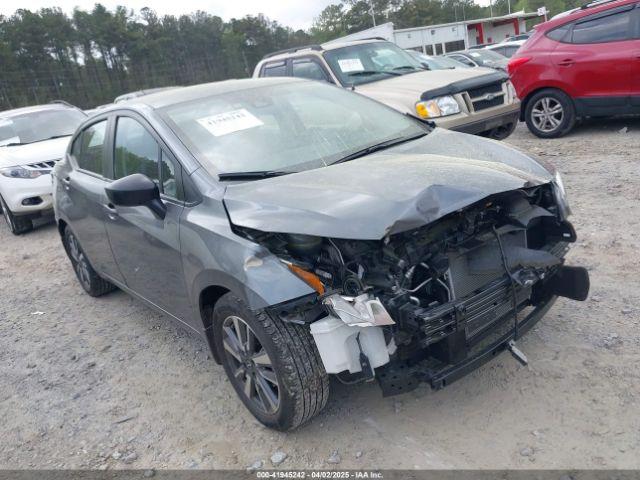  Salvage Nissan Versa