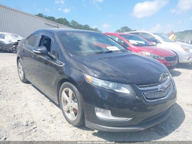  Salvage Chevrolet Volt