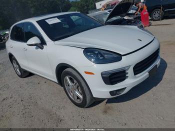  Salvage Porsche Cayenne