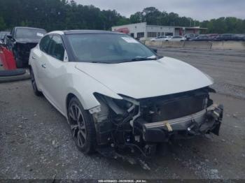  Salvage Nissan Maxima