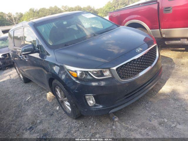  Salvage Kia Sedona