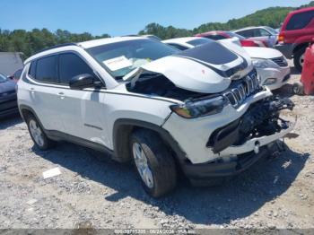  Salvage Jeep Compass