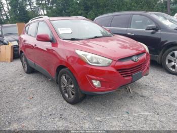  Salvage Hyundai TUCSON