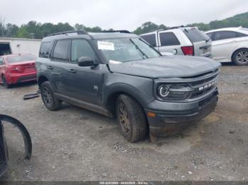  Salvage Ford Bronco