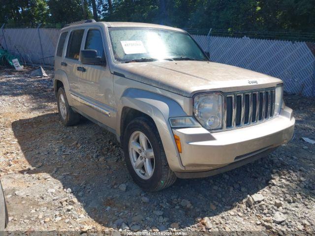  Salvage Jeep Liberty